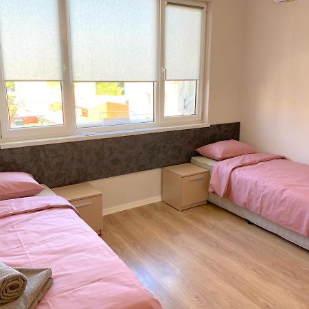 Top Centre Zara Apartment Stara Zagora Buitenkant foto